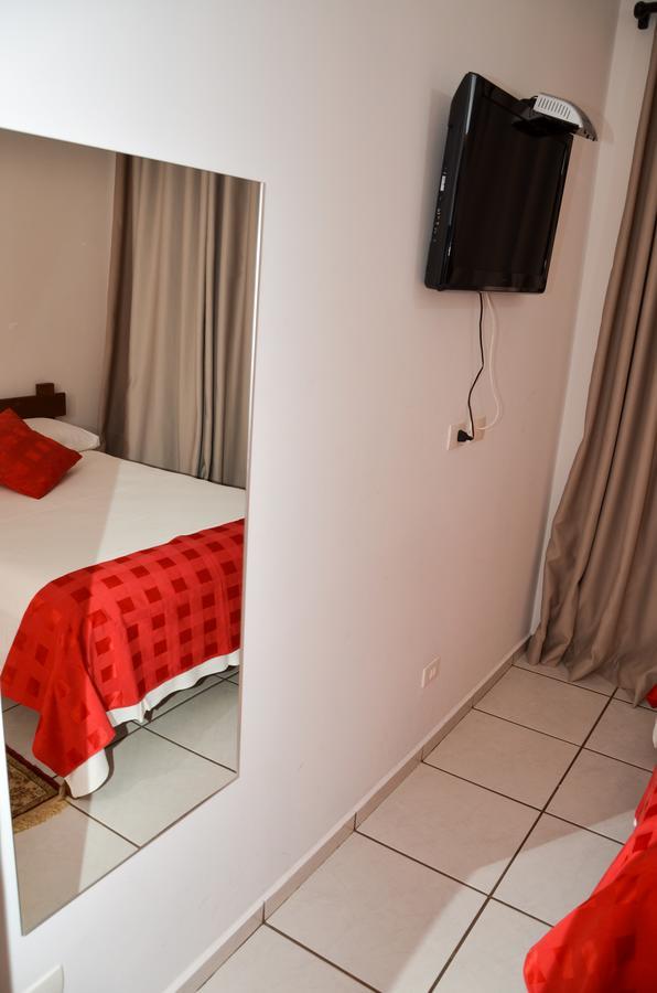 Pousada Victor Ribeirao Claro Exterior foto